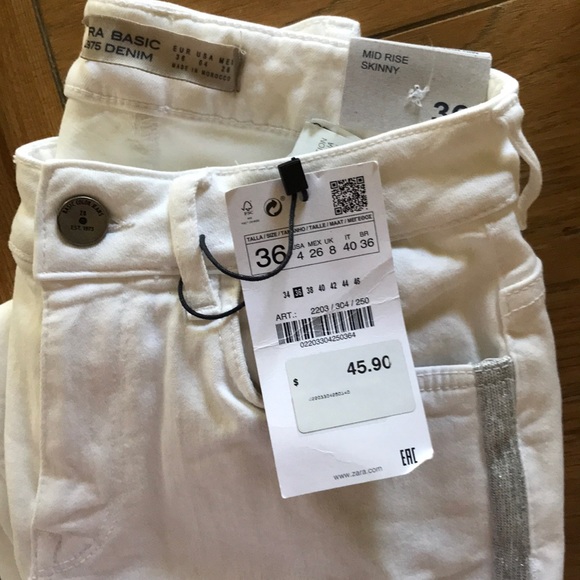 NWT Zara White Jean with Metallic Side Stripe 4/36 - Picture 9 of 9
